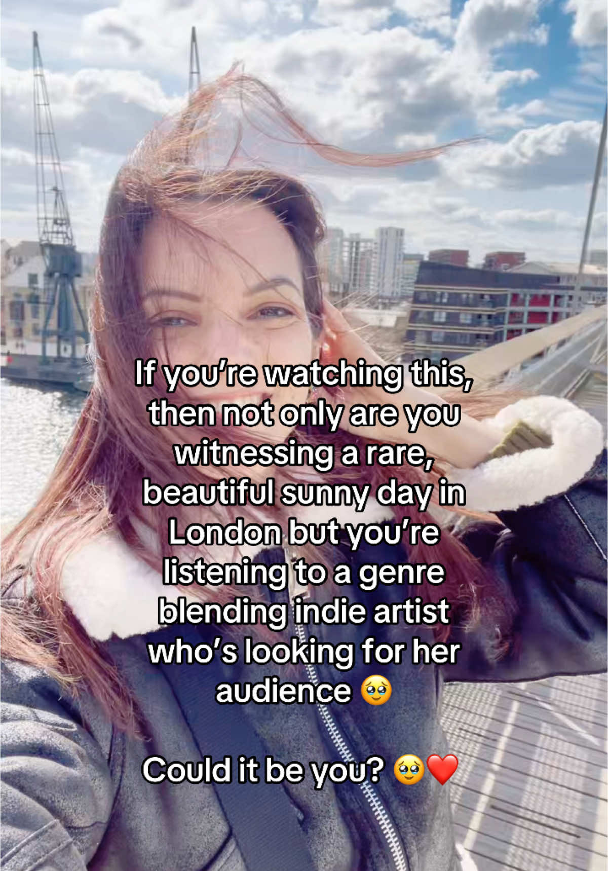 Oh hi! I’m looking for my audience, I’m hoping it could be you 🥹❤️🎤 #singer #independentartist #musictok #london #indiemusic #musicdiscovery #smallartist 