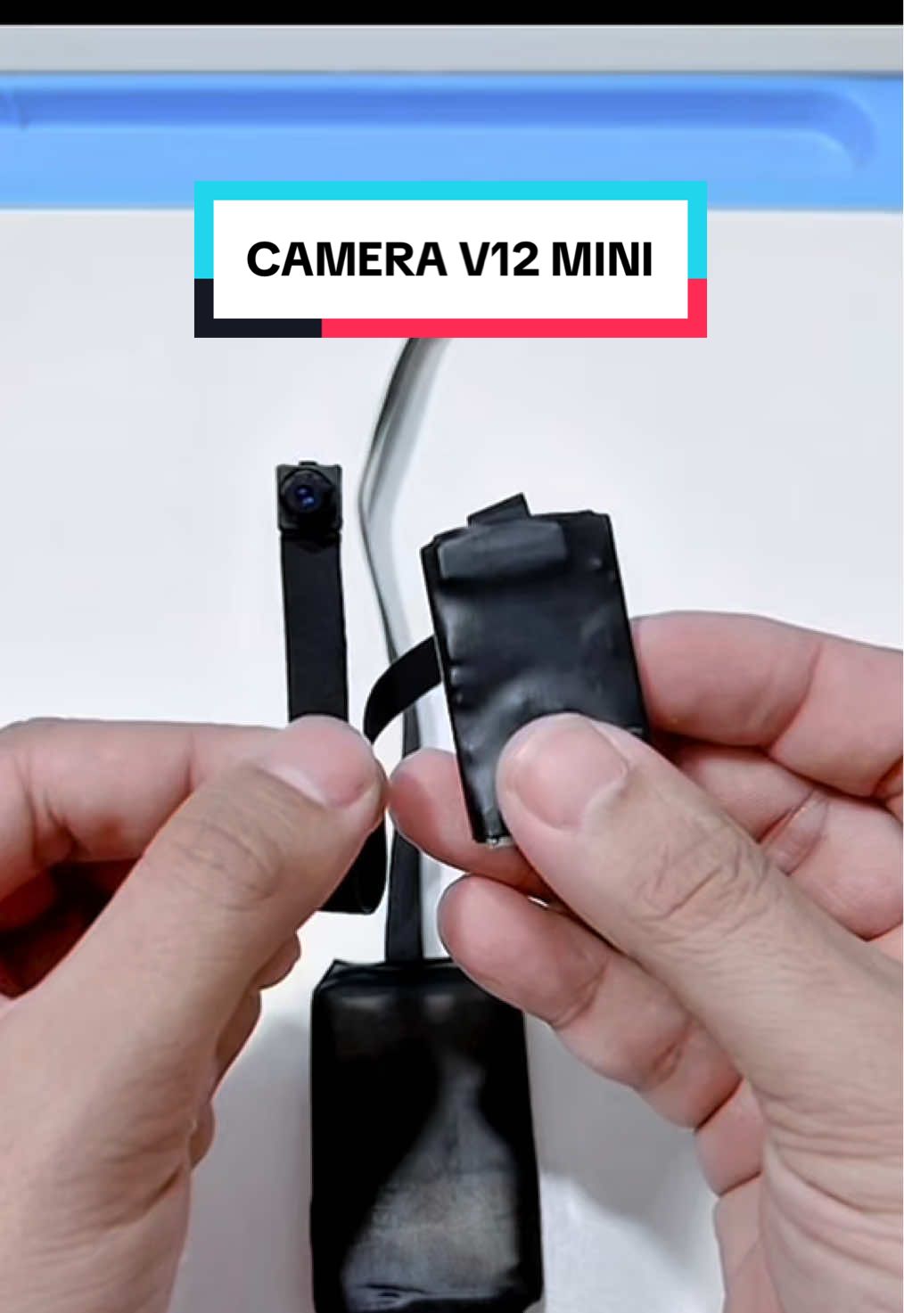 Camera V12 có kết nối xem trực tiếp trên điện thoại. Dễ dàng sử dụng và mang theo bất cứ đâu. Chất lượng âm thanh và hình ảnh sắc nét rõ ràng. #xuhuong #camerasieunho #cameragiaukin #cameramini #cameranutao #cameracucao #cameraketnoidienthoai #cameraminiwifi 