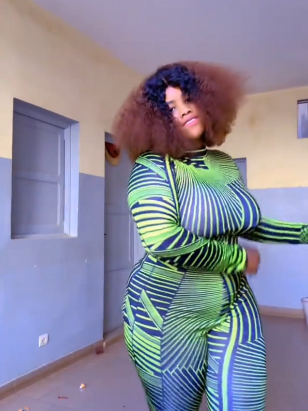#foryoupage❤️❤️ #mboyemadiaga1 #senegalaise_tik_tok🇸🇳 #tiktoksenegal🇸🇳 #mboyemadiaga #viralvideos #tiktokgalsen #visibilité #pourtoi #fyp @Mboye Madiaga @Fasina🇸🇳🧸🤌🏿 @DIOREBENE 👸🏿💕💘 @Marta bou niang ballo ❤️💪🏻🎉 @Bb Nene❤️ @Picha pow pow #221🇸🇳 @iseboundawxalei @Zeyna601💗 @F~B~N🥹❤️ @Binta peuhl bii🥺🔐 @Black snack🐍🐍 