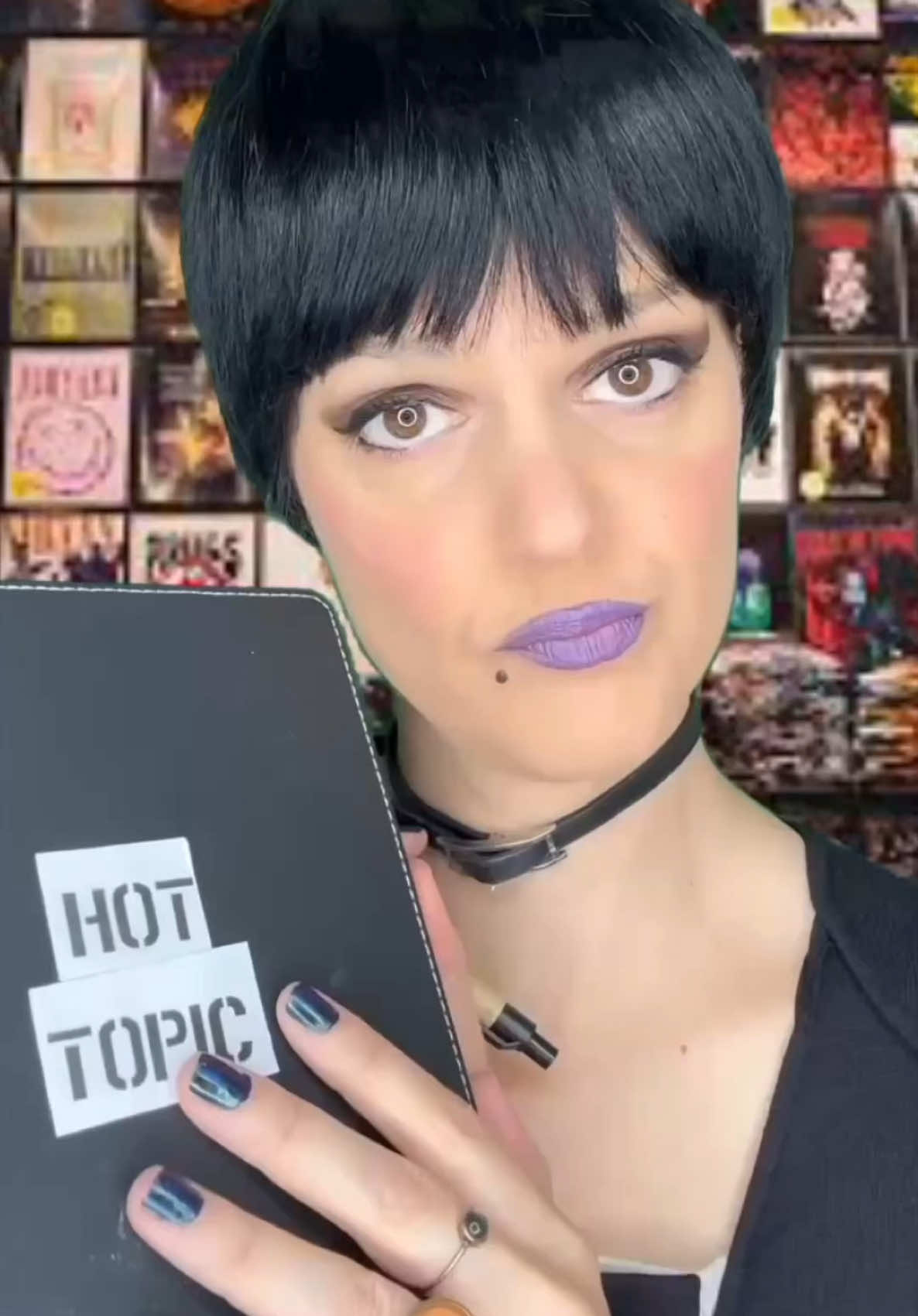 🖤Gerié has no time to date… but luckily she has an active imagination.🎩 #polybuzz #asmr #asmrroleplay #asmrvideo #oddlysatisfying #asmrcommunity 