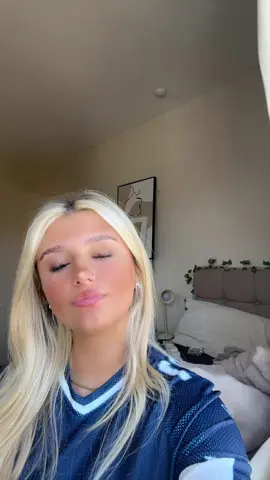 #blonde #wlw #