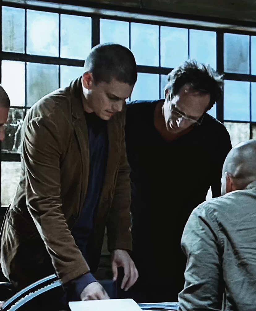 duo. #michaelscofield #prisonbreak #fyp #xyzbca #foryoupage #prisonbreakedit #foryou #michaelscofieldedit #viral #edit #wentworthmiller #agent #fbiagent #williamfichtner #alexmahone #alexandermahone #alexmahoneedit #mahone 