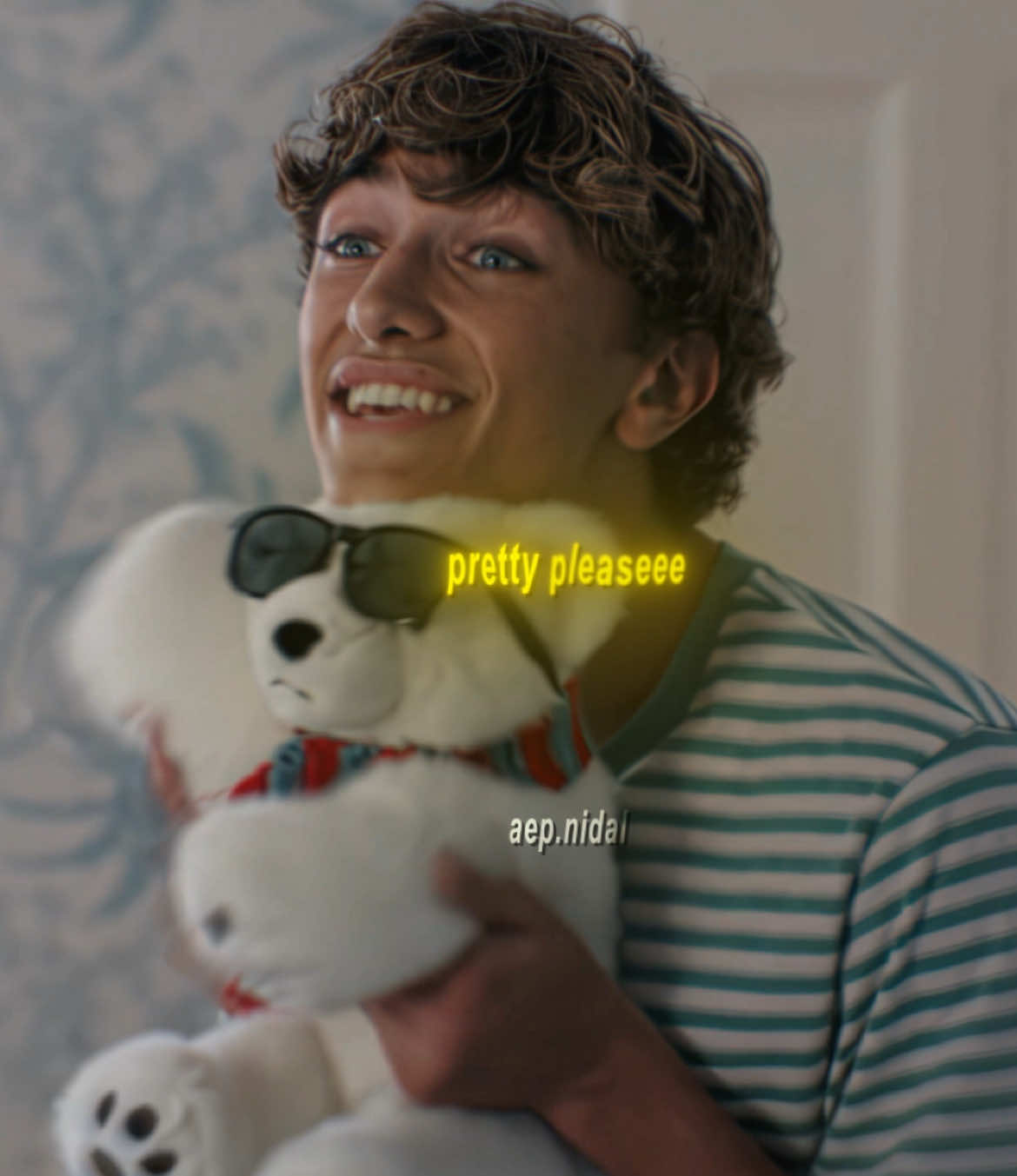 I actually hate this. #jeremiahfisher #thesummeriturnedpretty #topaz #ae #aftereffect #fyppppppppppppppppppppppp #aepnidal 