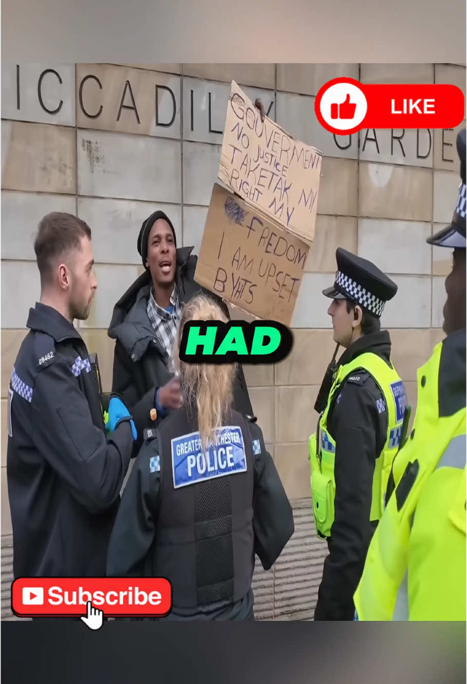 The big, muscular man faced the police. #police #cops #uktiktok #street #for #DIY 