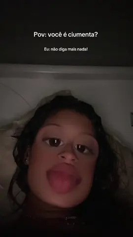 Mas quem é assim? Kkk oq  é meu eu cuido