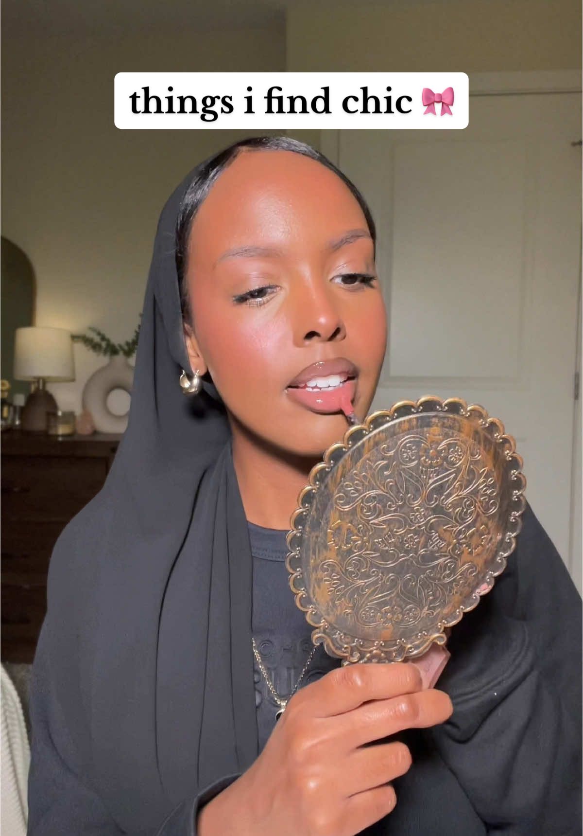 things i find chic 🎀💘☁️🪞 #grwm #chic #thingsifindchic 