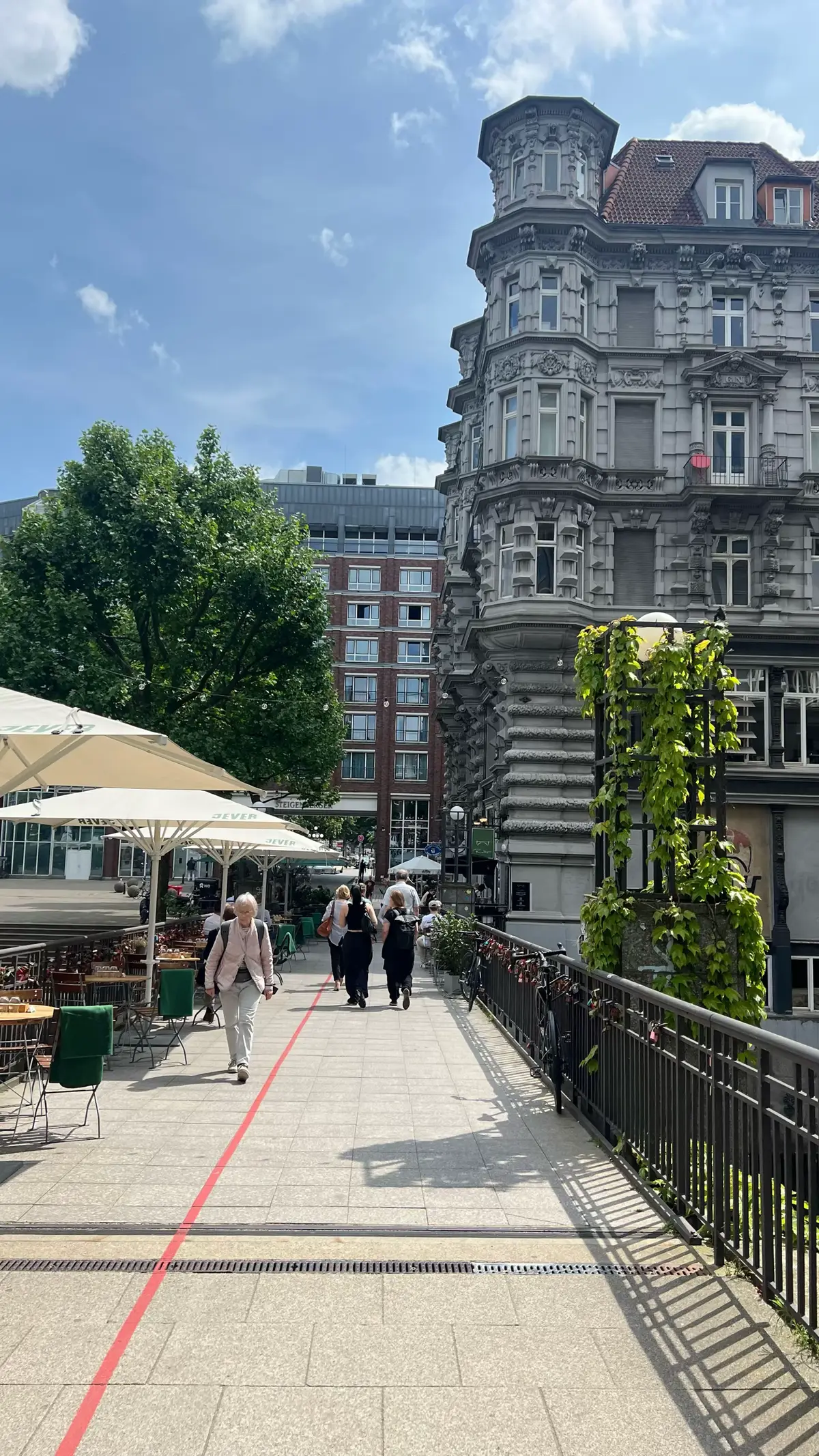 اجمل مدينة بألمانيا 😍 #المانيا #سفر #germany #hamburg #travel 