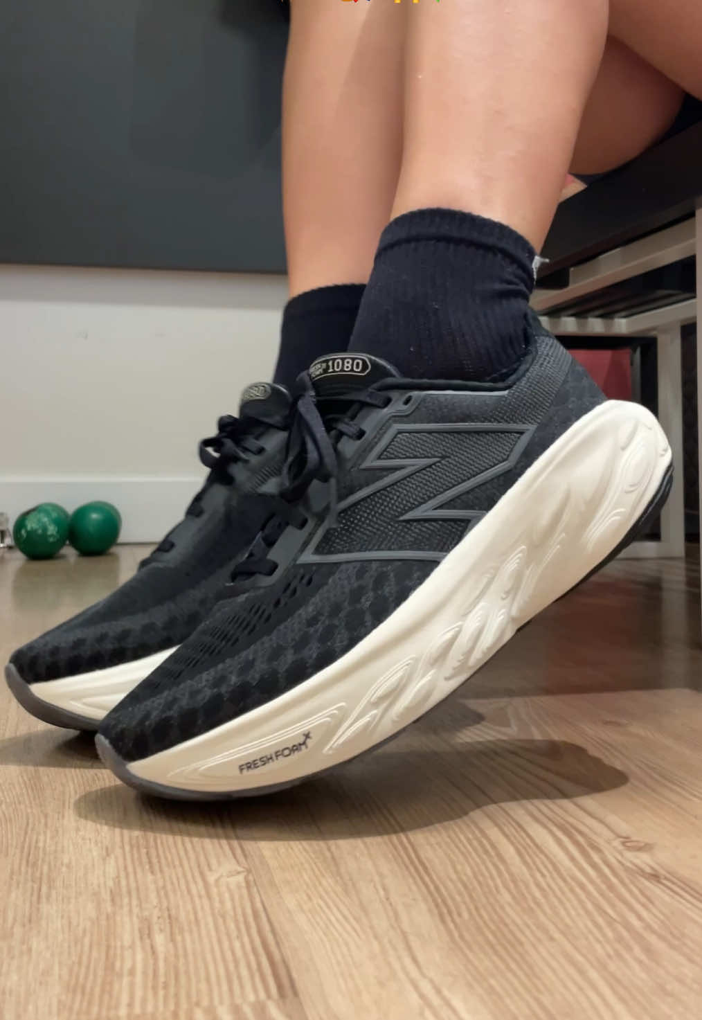 Correr assim é bom demais 🙌  1080v14 é puro conforto e amortecimento! @New Balance #corridaderua #corredoramador #dicasdecorrida #tenisdecorrida #endorfina 