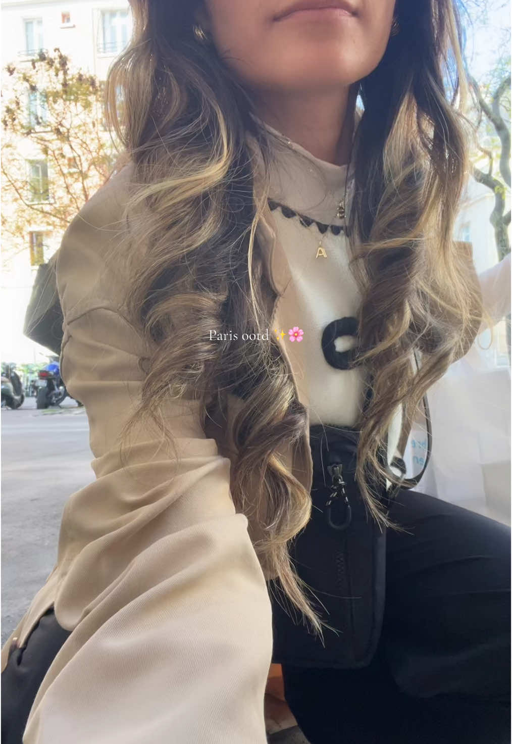 Outfit inspo. ✨ #parisoutfits#paris#fyp#latinacontentcreator#outfitinspo#outfitideas#ootdinspo#pinterestaesthetic#pinterestoutfit#latina#trenchcoat  