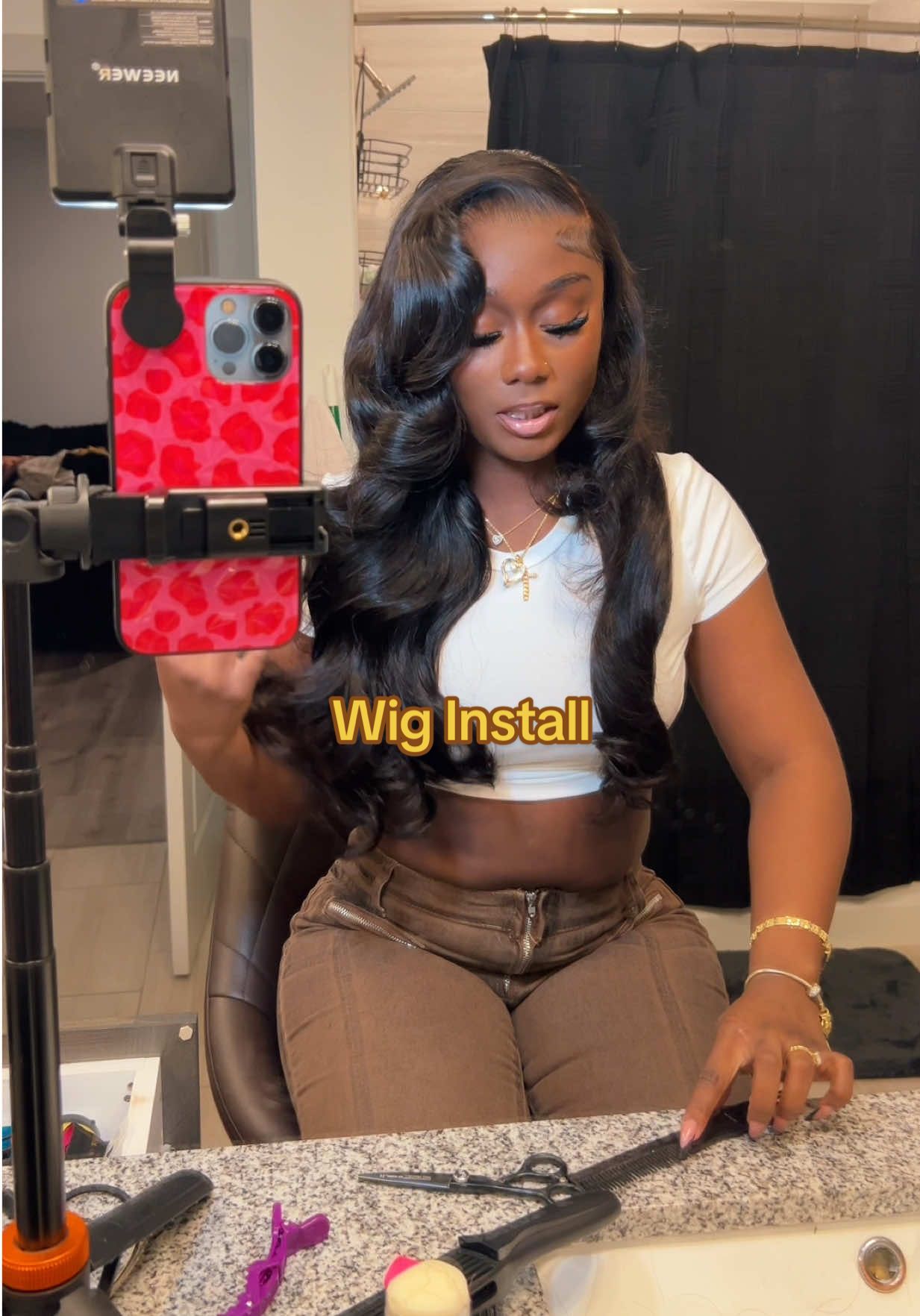 😍😍😍😍 my signature look will forever be a side part with curls ft @YAWAWE Hair here on the tiktok shop🥰🥰 #explore #viral #easistinstall #blackgirlhair #yawawehair #bussdownmiddlepart #sidepart #layeredcurls #blackgirlmakeup #blackgirlhairstyles #grwm #wiginstall #wiginfluencer #fypシ #blackgirltok 