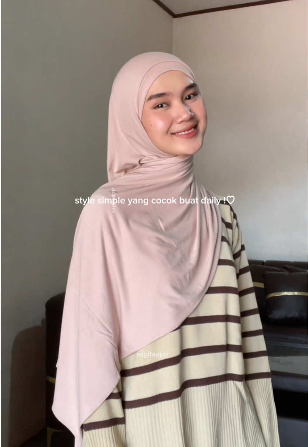 lagi suka banget pake pashmina kaos look kaya gini♡ #tutorialhijab #sfgiandra #stylehijab #pashminakaos 