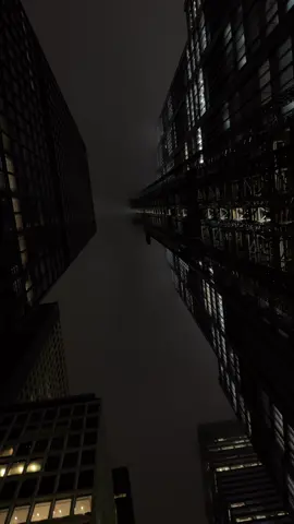 nights like this #nyc #newyorkcity #darkaesthetic #rain 