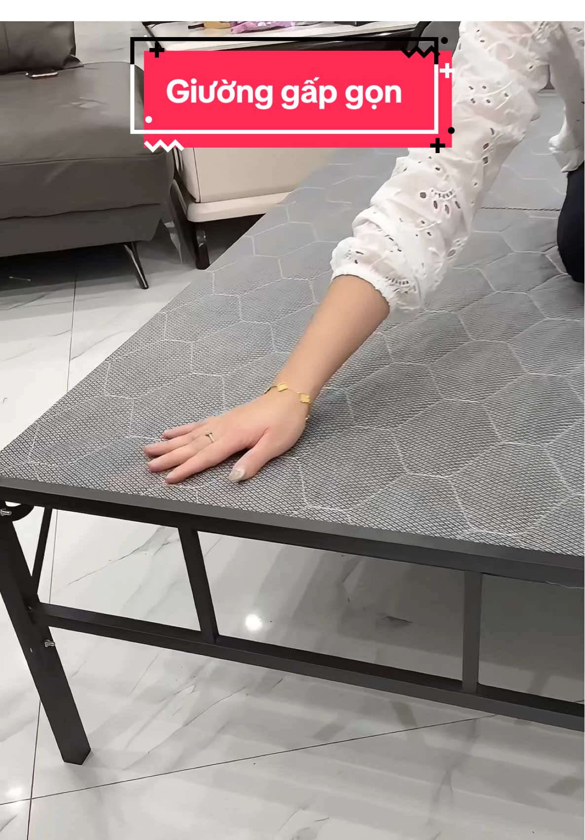 Giường gấp gọn khung thép cao cấp phù hợp tiết kiệm diện tích không gian #xuhuong #hangmen96 #giuonggapgon #giuonggapthongminh #giuonggap 