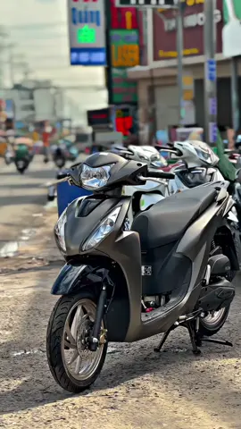 Đứng top 2025 phải gọi tên Vision đặc biệt nâu đồng 🤎#xuhuong #xetragop #xenhậpkhẩu #honda #TikTokAwardsVN #xeđộkiểng #bicau #bicauled #viral #vision2024 #vision2025 #vision110 #vision #visiondacbiet #visiondacbiet2025 #fyp #visiondokiengdep #xedovietnam #visionthethao 