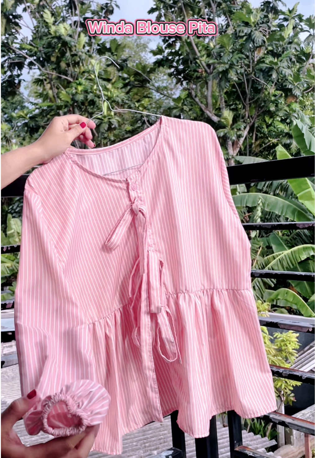 Winda Blouse Pita nih cocok banget buat ciwi-ciwi 🥰 #windablouse #bajuwanita #blouse #bajuwanitakekinian #blouseviral #bajuwanitaviral #fyp #tiktokshop 