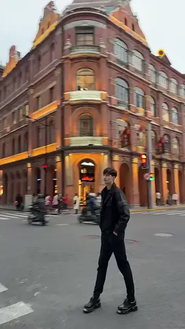 #210cm #210 #taller #china #boy #fashion #outfit #抖音 #douyin抖音 #tiktok #viral #fy #fyp #❤️ #2025 