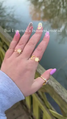 Tranquil rings really saved me!! 🫶🏼🥹🩷 #StressRelief #rings #fyp #jewelry #SmallBusiness #spring #anxietyrelief #nailart #viral 
