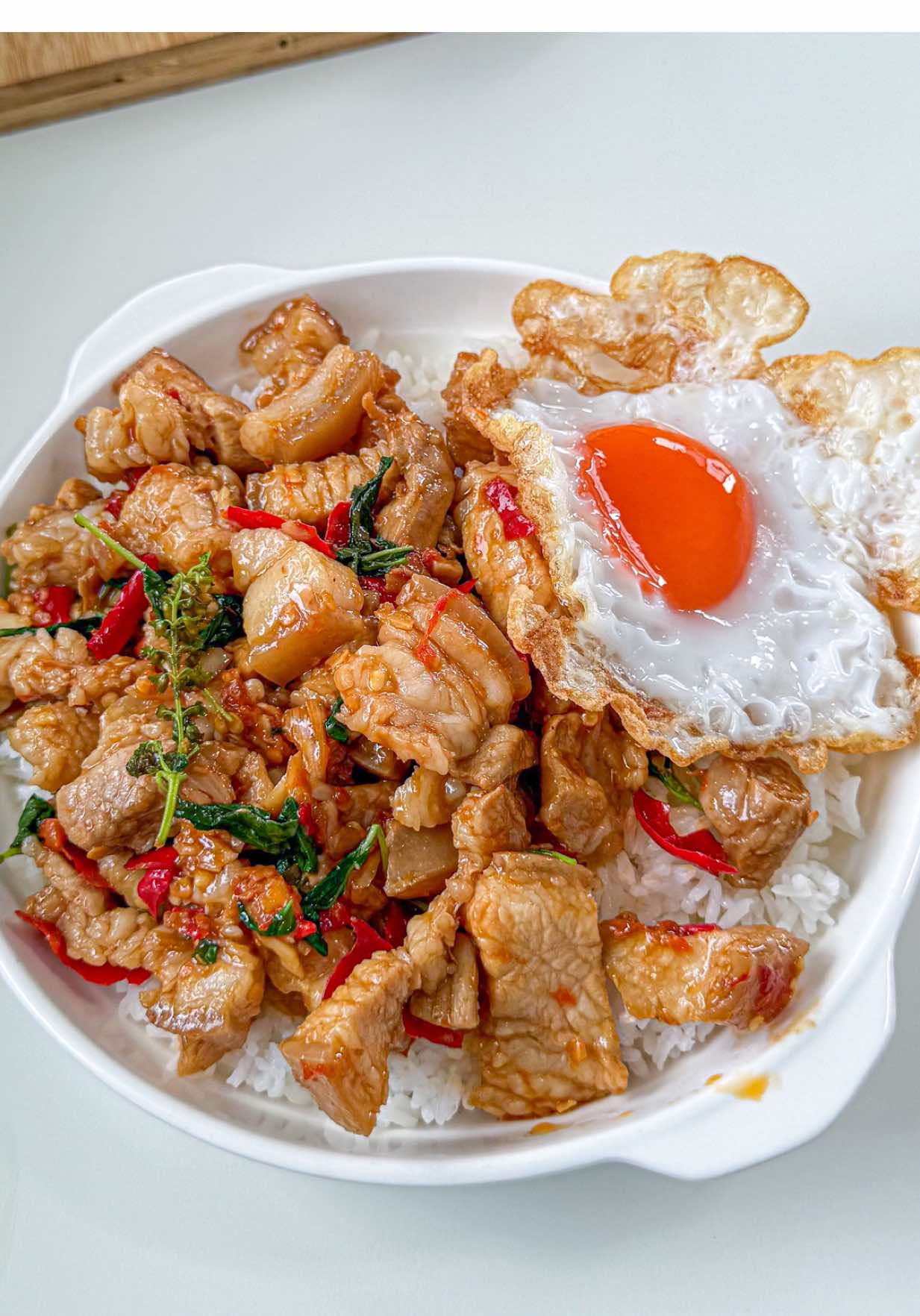 กะเพราหมูสามชั้นไข่ดาว😋 #ห้องครัวtiktok #aonzfooddiary #กะเพราหมูสามชั้น #ไข่ดาว #เข้าครัวtiktok 