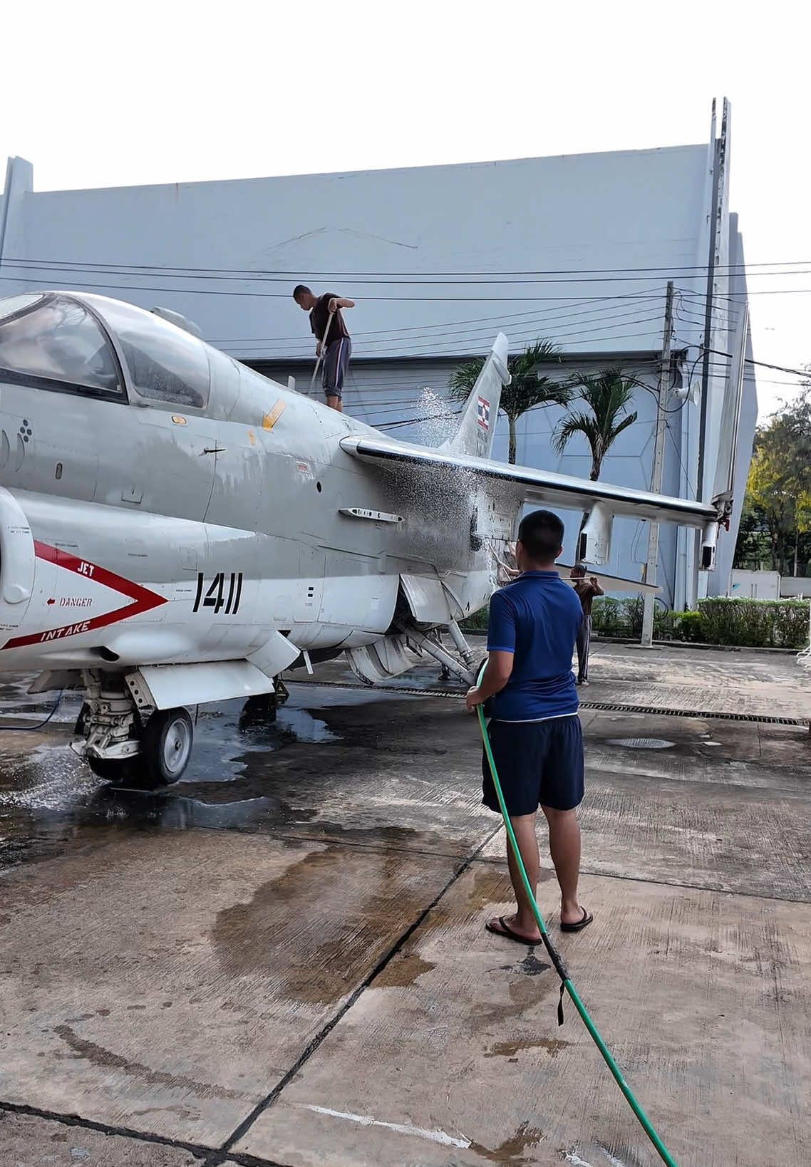 Songkran ✈️ #av8bharrier #พิพิธภัณฑ์กองทัพอากาศและการบินแห่งชาติ #rtaf #rtafmuseum #fighterjet #aircraft #airforce #กองทัพอากาศ #plane #f5 #aviation @กีกี้กินอเมริกาโน่ 