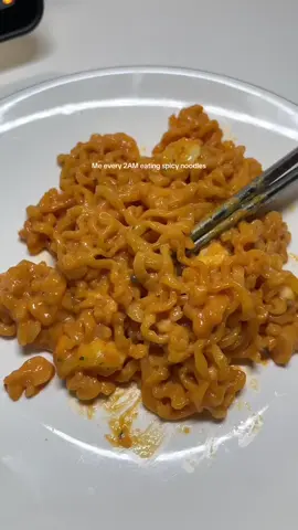 Ang strap Malaga Neto pag 2 am Na #spicynoodles #ramen #koreannoodles #smayang #fyp #trending #foryou #viral 