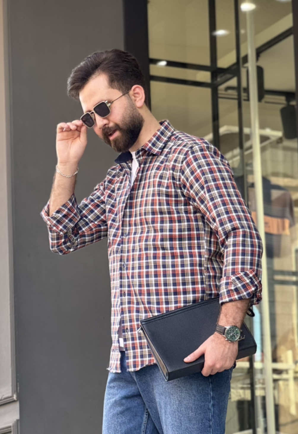 Papeon.fashion👔✅ #papeonfashion  #fashion  #italy🇮🇹  #londanfashion  #model #italy #suit #ازياء #ازياءرجاليه #ازياء_انيقه #بغديدا  #شعب_الصيني_ماله_حل