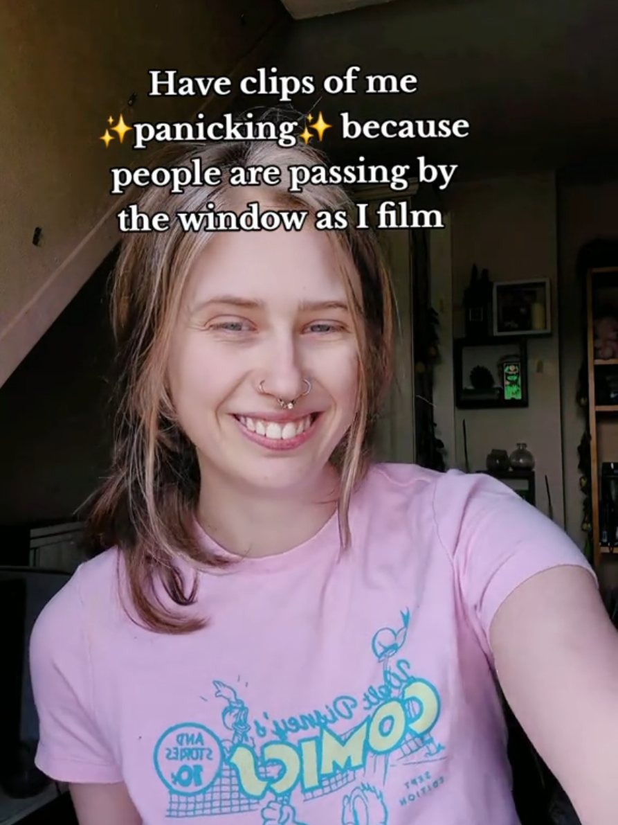 I had more clips but the whole app glitched on me when trying to edit those and all was lost 🫡 Anyway, enjoy me being awkward about it for absolutely no reason 🥲