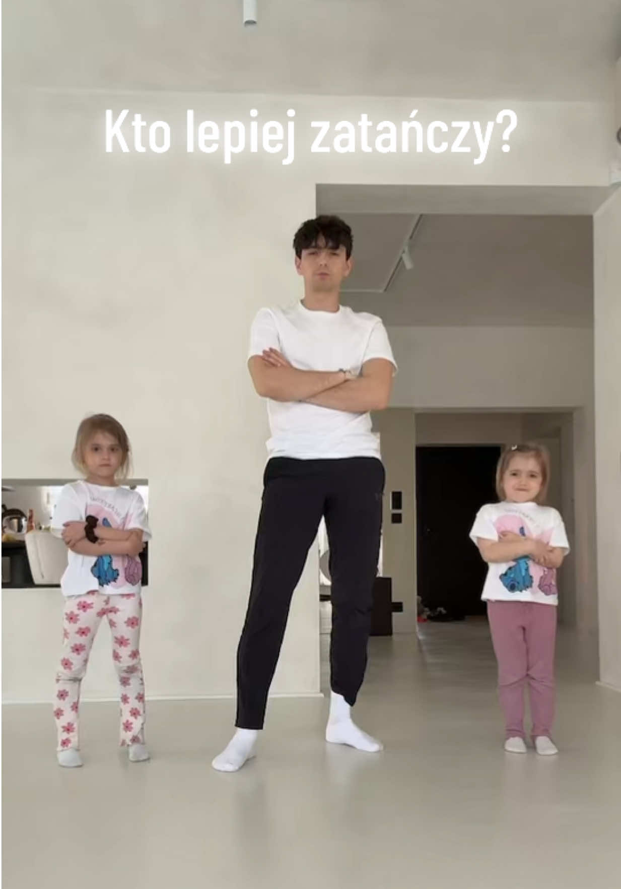 Nowa piosenka Sylwii, więc musieliśmy zatańczyć 👍🏼❤️