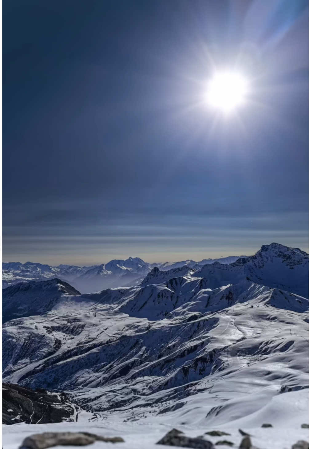 Que des pépites dans cette vidéo @Val Thorens #teleski #Ski #marrant #rire #telesiege #drole #blague #blagueski #defi #montagne #yescyrille