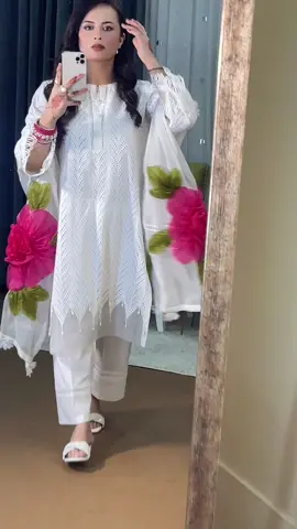Dupatta design tutorial. Dress designing ideas. #dress #trend #trendingoutfit #DIY #outfitfromscratch #fyp 