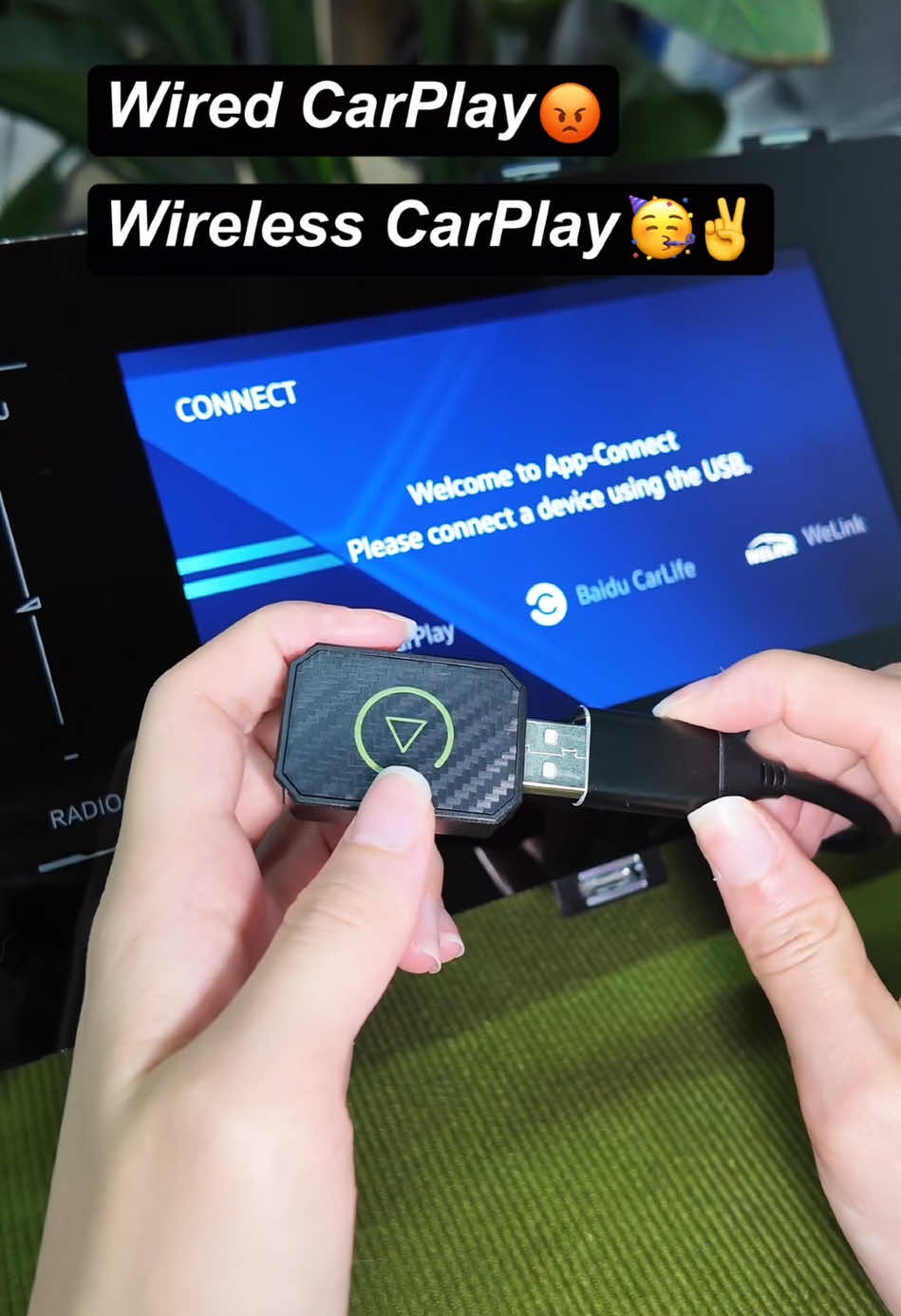 Please‼️ make sure your car supports Carplay or Android Auto before placing an order💕 #carplay#tiktokmademebuyit#androidauto #wirelesscarplay #tiktokshopspringglowup #charger 