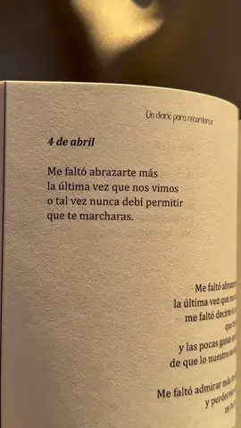 Libro: Un diario para recordarte 🍂🤍 #parati #libros #poesia #frasesparadedicar 