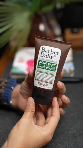 Facewash Barber Daily Acne Care & Oil Control sabun wajah agar bersih mengontrol minyak berlebih harga murah promo sudah Halal BPOM #barberdailyacnecare #sabunwajah #sabunmuka #cuantanpabatas #wibgajian #ramadanekstraseru