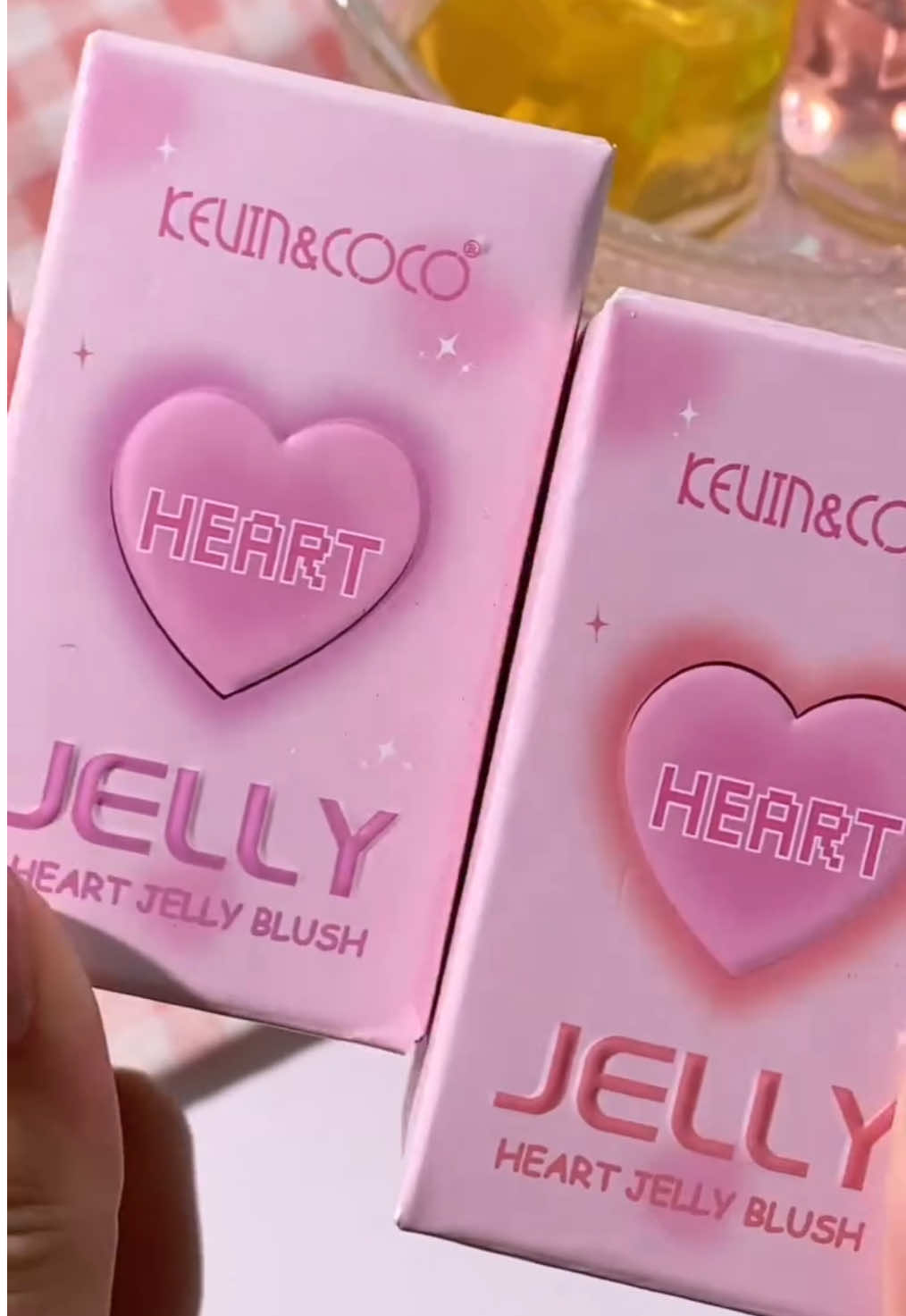 Our Bouncy Jelly lip and cheek tints add the perfect flush of color to your everyday makeup✨💓 #jellymakeup #kevincoco #kevincococosmetics 