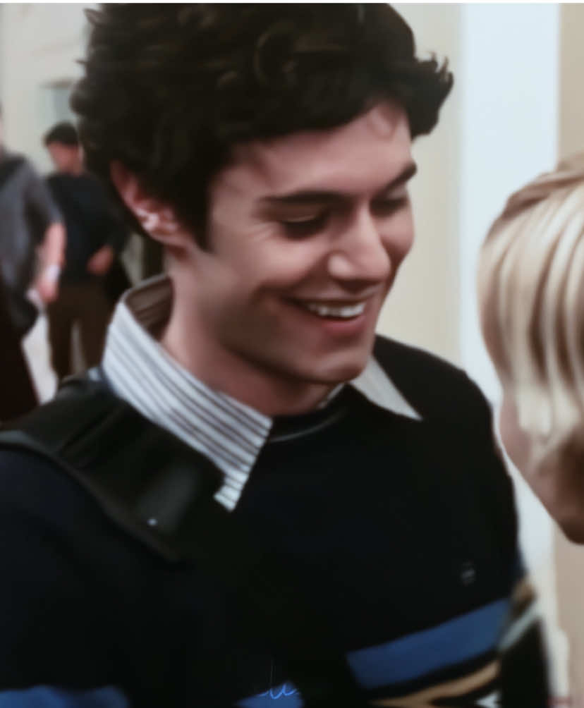 I GOT MY EYES ON YOUU. ac: @🧸 | scenes: ryissapacks || #theoc #sethcohen #sethcohenedit #aftereffects #edit #fyp #viral 