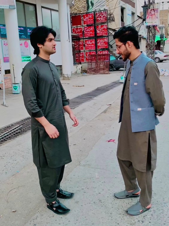 یہ عید بھی مبارک تمہیں ہماری خوشیاں بھی مبارک تمہیں..#fyp #eid #friends @乙 卂 丨 几 