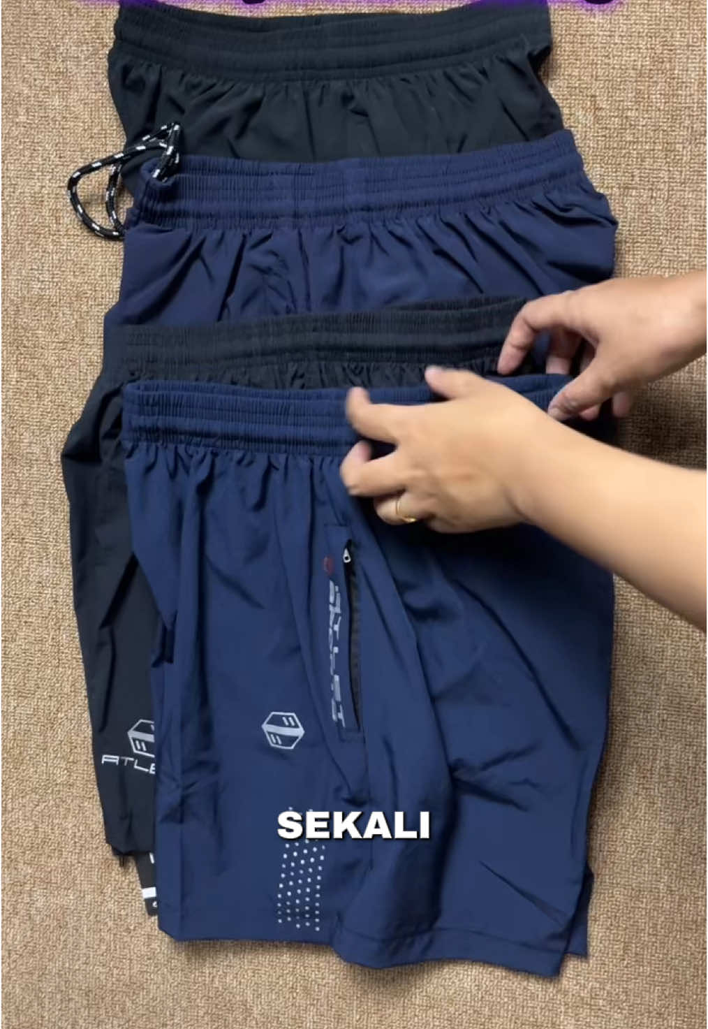 Celana pendek olahraga bahan parasut diskon sampai 50% #celanapendekolahraga #celanaolahragarunning #celanaolahraga #celanapendekpria #rekomendasicelanapendek 