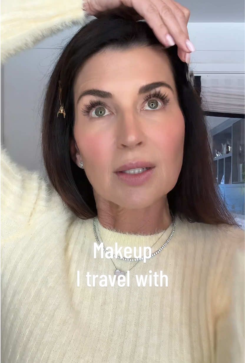 #whatsinmybag #travelmakeupbag #makeupover50 