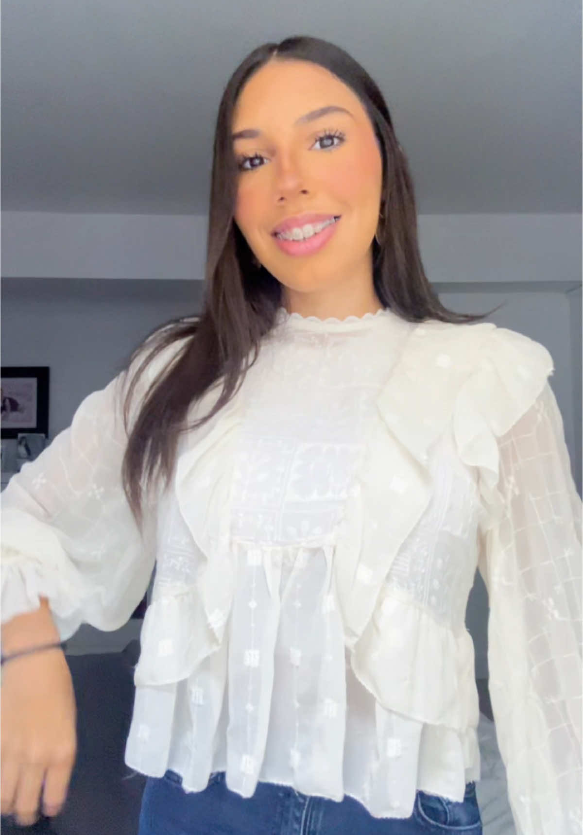 Hola