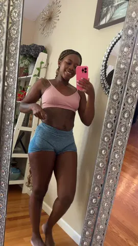 15 minutes a day is all it takes! Smooth, toned skin? Yes, please. 💖✨ . . . #vibrosculpt #getfitstayfit #sculpting #massagerelaxant #anticellulite #cellulitereduction #bodysculpting #vibrosculptpro #tonebody