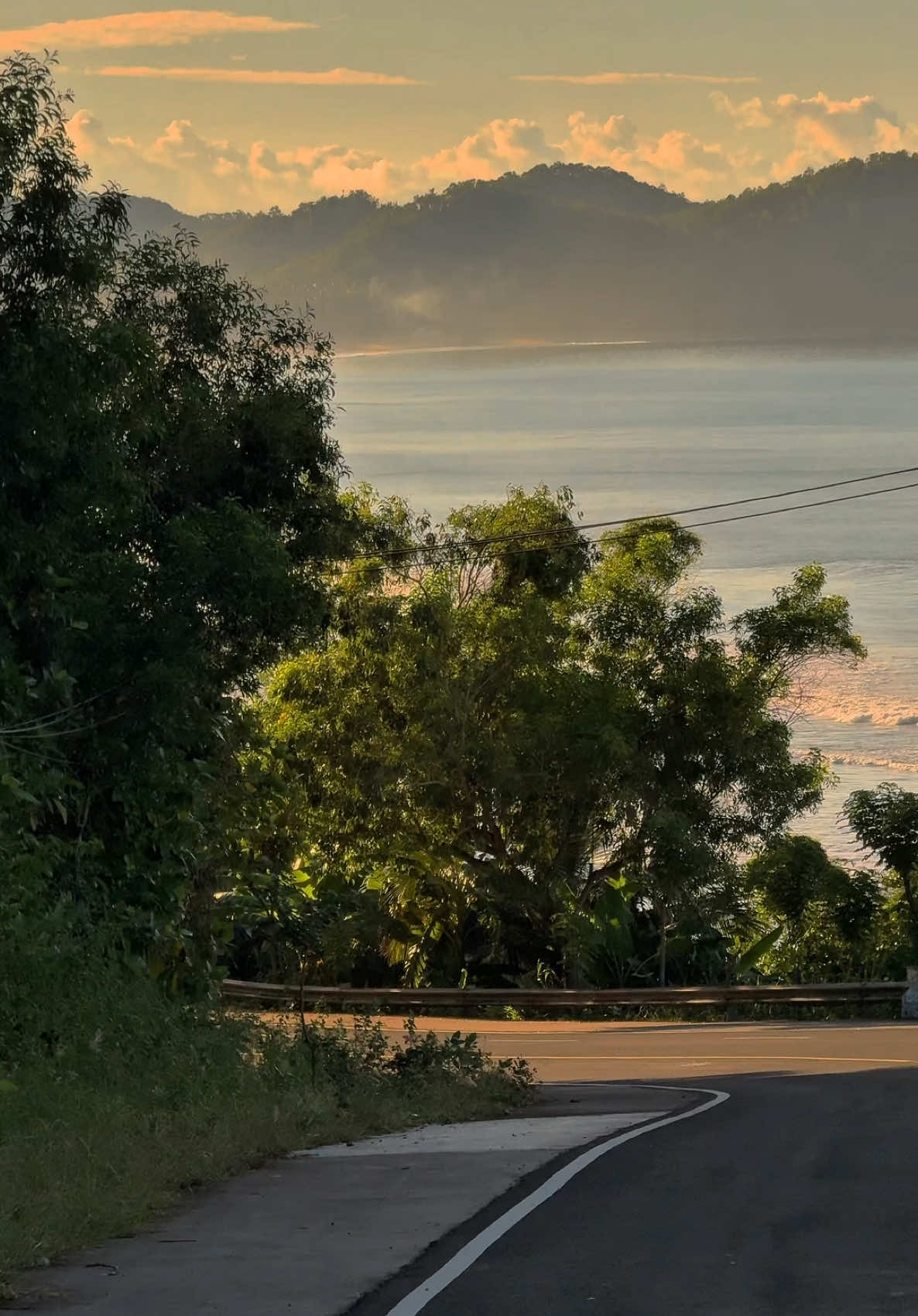 Kalo kalian dengar lagu+vibes ini ke ingat apa? #nostalgia #vibespantai 