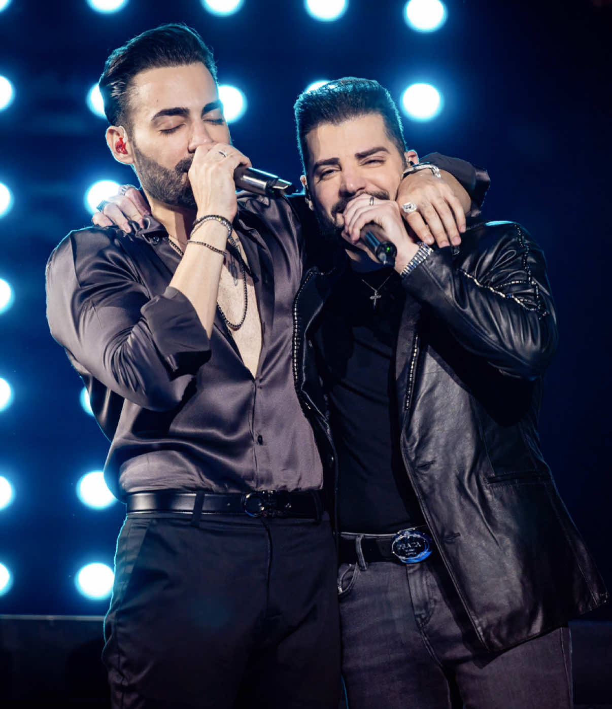 Se é pra sofrer por ex, que seja com música boa! “Filho da Mãe” está disponível pra vocês em todas as plataformas. Ouçam e assistam muito! 🔥 #GuilhermeEBenuto #FilhoDaMãe #Sertanejo 