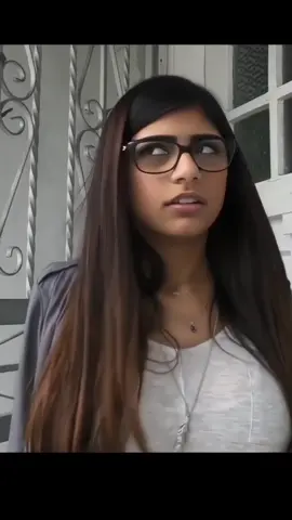 #miakhalifa