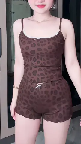 Set bộ ngủ Hoa nhí nữ áo 2 dây phối ren #dongu #donguxinh #dongu2day #thoitrangnu #mặcđẹpmỗingày #xuhuong 