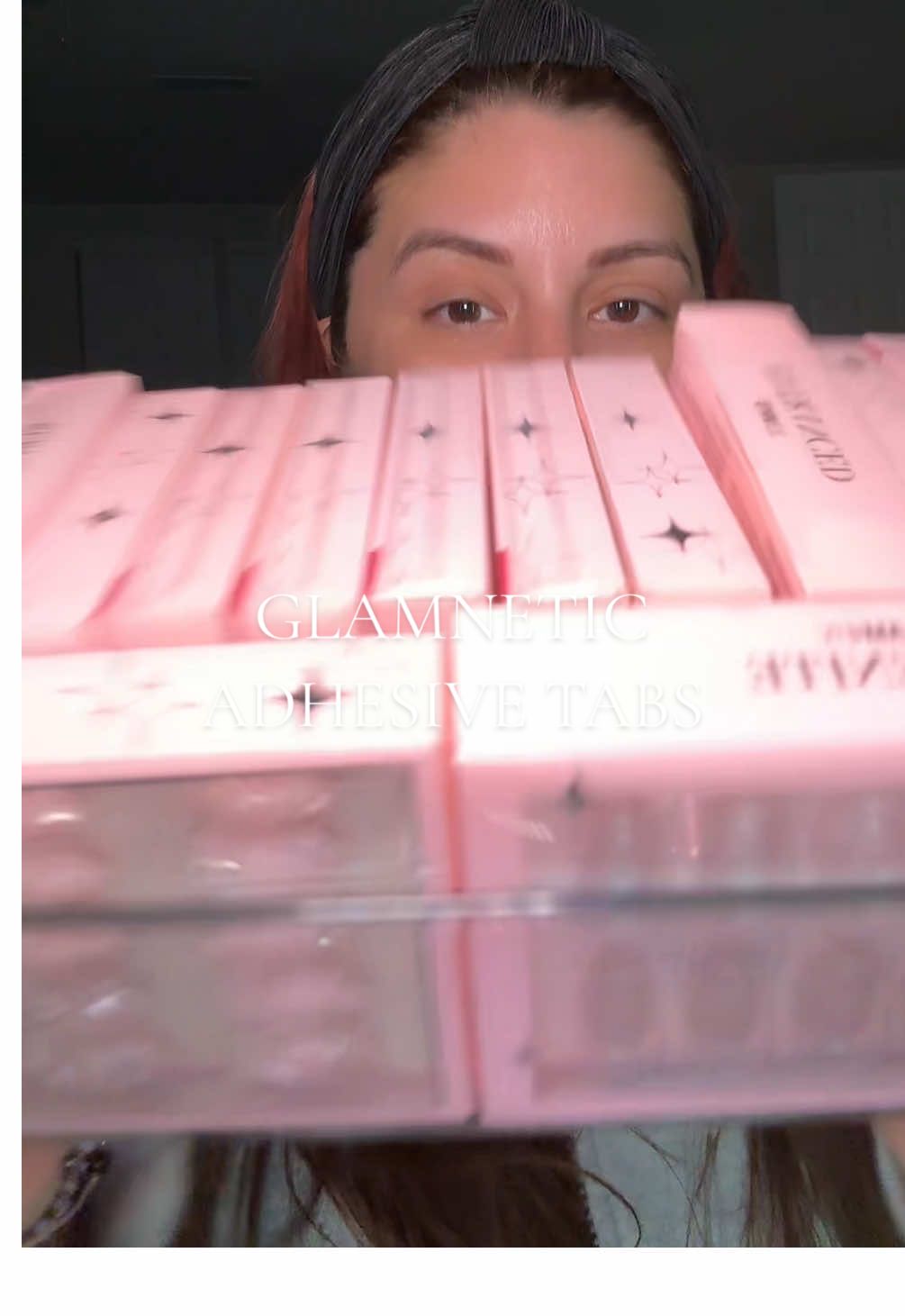 The perfect hack for my press on girlies ✨ @Glamnetic #glamnetic #glamnails #glamneticnails #pressonnails #pressons #pressonsets #adhesivenailtabs #nailhack #nailhacks #shortnails #longnails #springnails #nailsoftiktok 