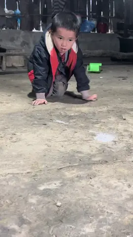 Số Phần Buồn Của cậu Bé Vùng Cao#linhvanbeshop #vungcao #Thiennguyen #mocoi #xuhuong 