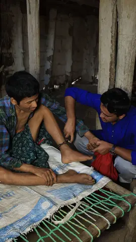 सोच्ने क्रममा हराएँ,नदी बनेर बगूँ कि हिमाल बनेर अडिऊँ?