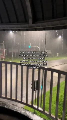 aku lebih takut kamu tidak bahagia bersamaku 🫠 #takut