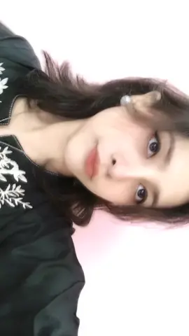 <3