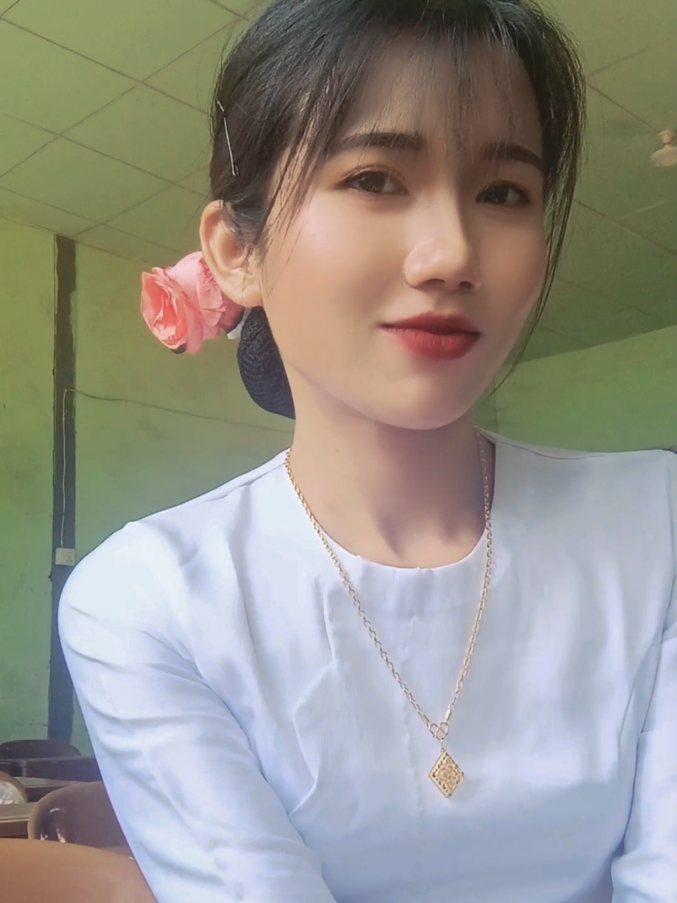 #ဆရာမလေး #myo #ချစ်တဲ့စိတ်လေးနဲ့ကြည့်ပေးပါနော်😘😘😘😘 #tiktokmyanmar #fyp 