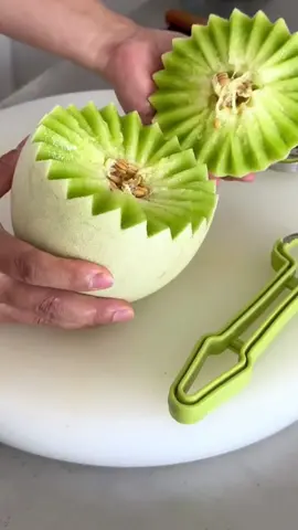 Three-in-One Fruit Ball Scoop#tiktok #tiktokmademebuyit #tiktokshop #fyp 